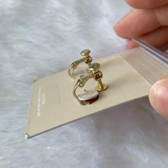 Pink Stone Clip Earrings and Necklace Pendant - Picture 2 of 5